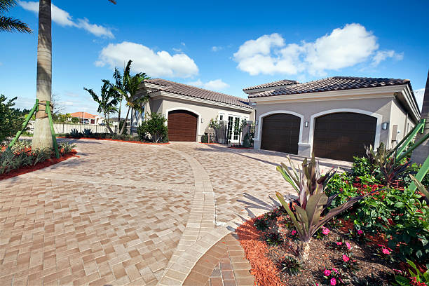 Trusted Westlake Village, IL Driveway Pavers Experts